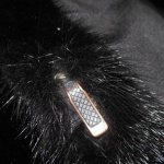 Fur coat fastener repair